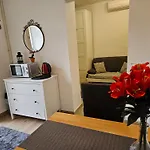 Apartment Maja - Strict Center Of Zagreb